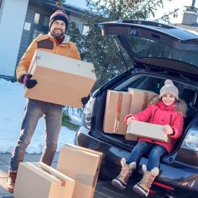 When preparing for a move, the timing is an element to take into account, because certain factors vary according to the season.  Maison Genné, the moving expert in Belgium, explains when it is best to move.